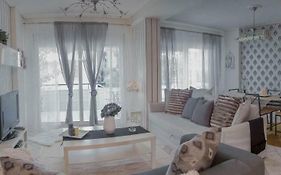 Luxury City Center Apartment